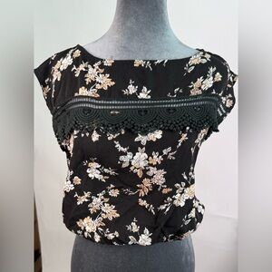 POL Black Floral Crochet Yoke Blouse Size Small Boho Romantic
